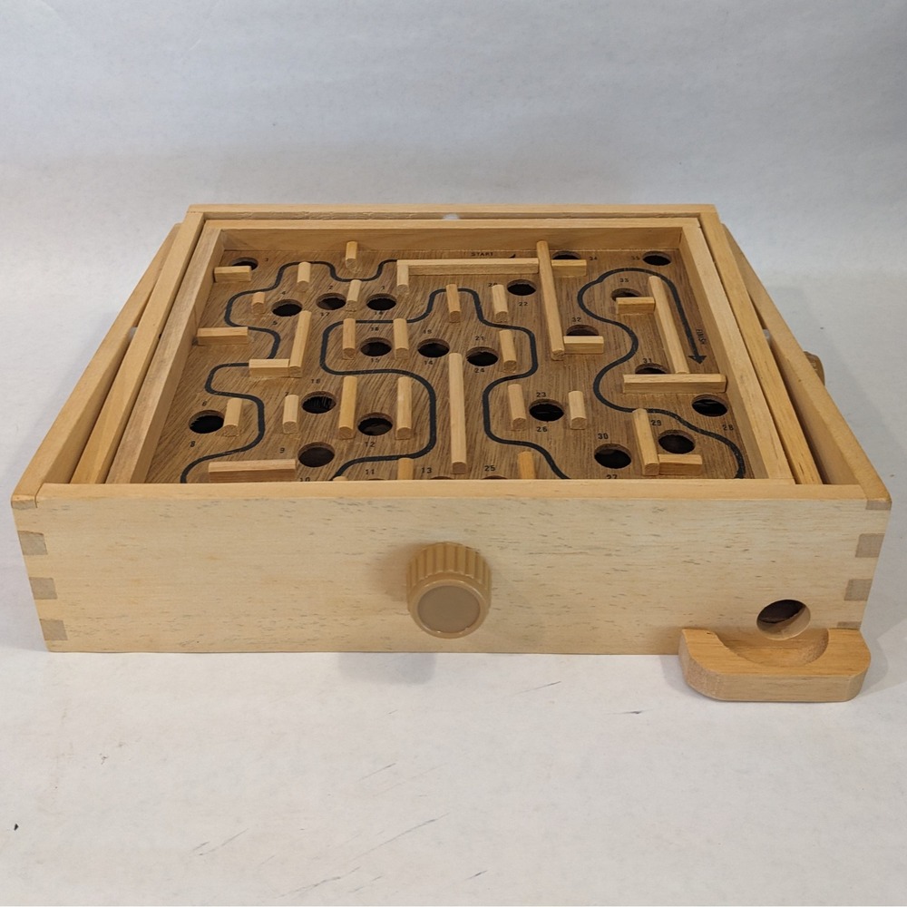 Vtg Cardinal Labyrinth Wooden Maze Game Skill Tabletop Board Game Complete - Picture 7 of 9